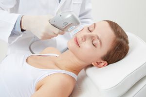 Reveal Dramatically Younger Skin with Fractional CO2 Laser – The Benefits and Results of this Skincare Treatment